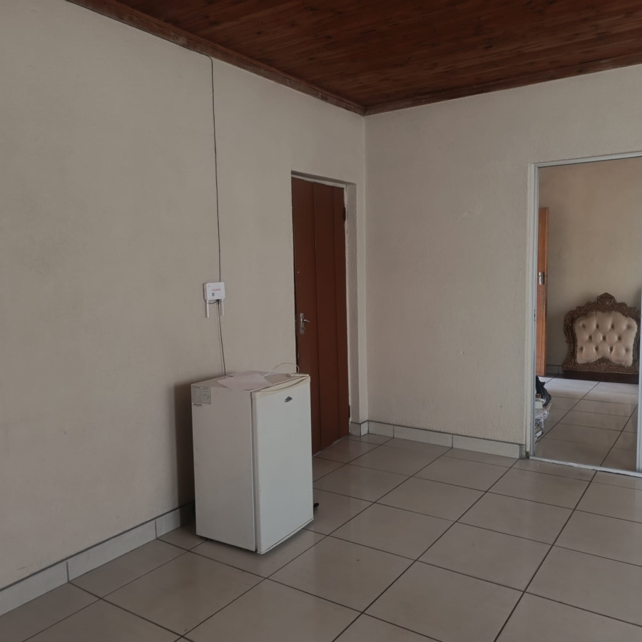 To Let 3 Bedroom Property for Rent in Zamdela Free State